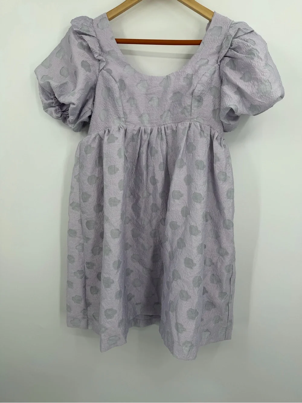 NWT Storia Lavender Floral Jacquard Puff Sleeve Babydoll Mini Dress Small